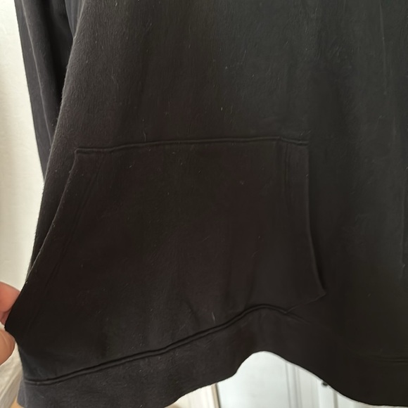 M Victoria secret sweater - Picture 3 of 7